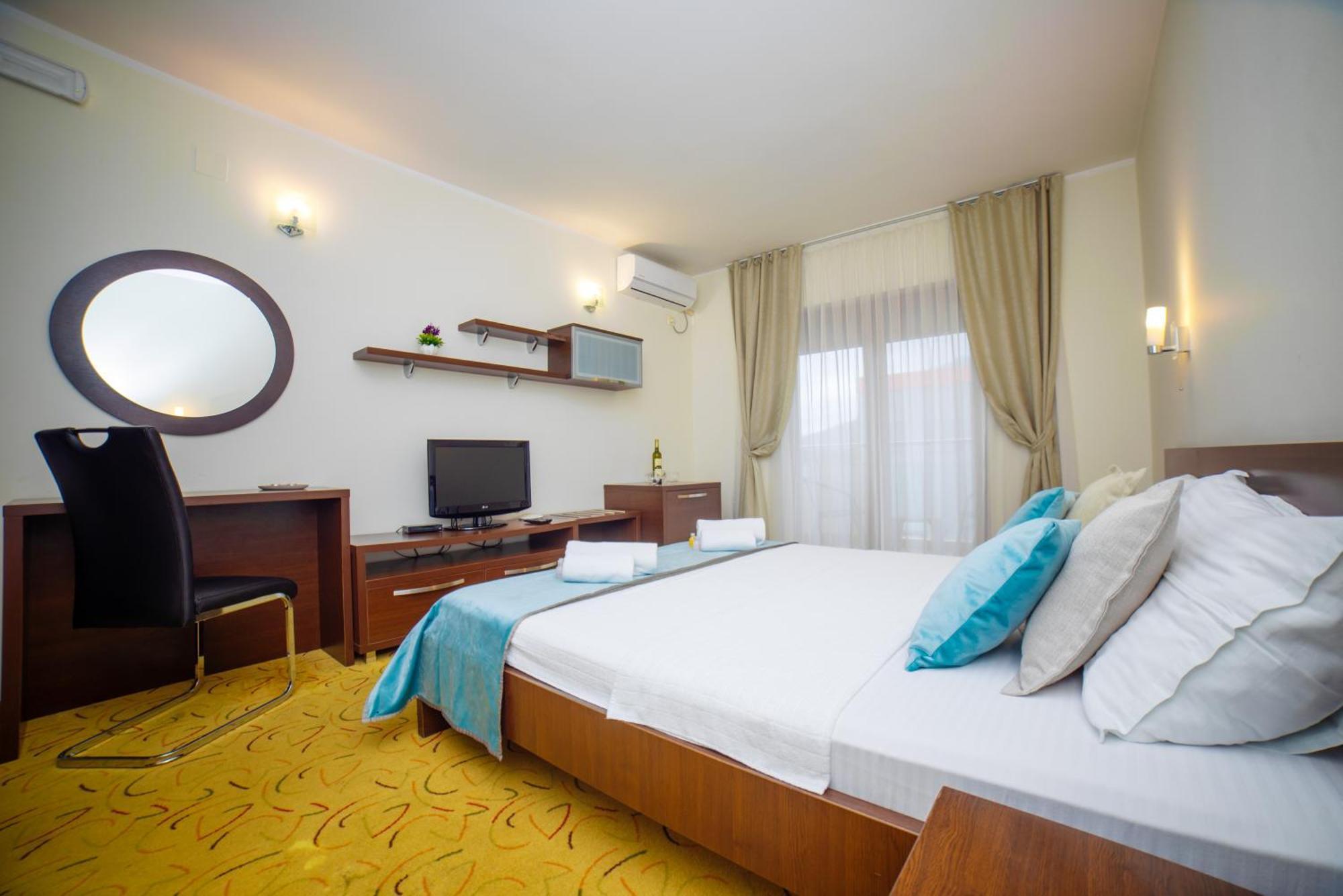 Hotel Odissey Jaz Budva Exterior foto
